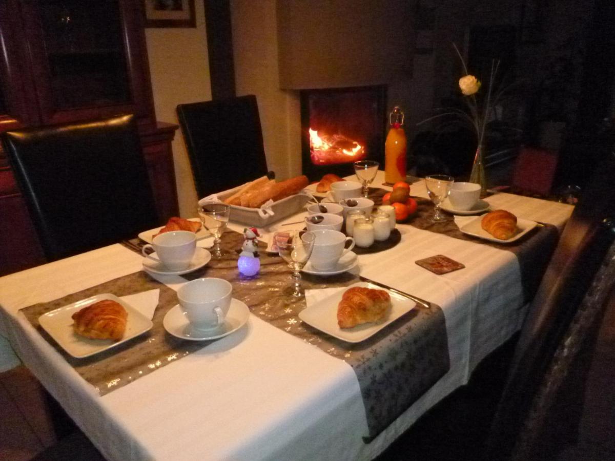 Chez Bernard et Nicole Bed and Breakfast Betton Buitenkant foto